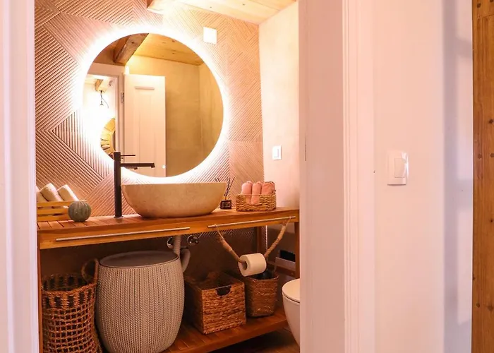 Rustic House In * Ano Syros