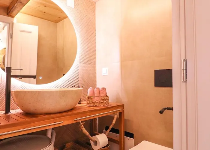 Rustic House In Semesterbostad