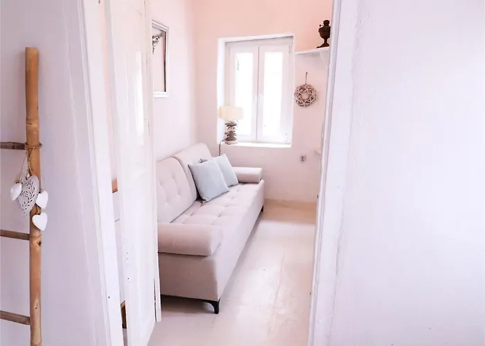 Rustic House In Semesterbostad *